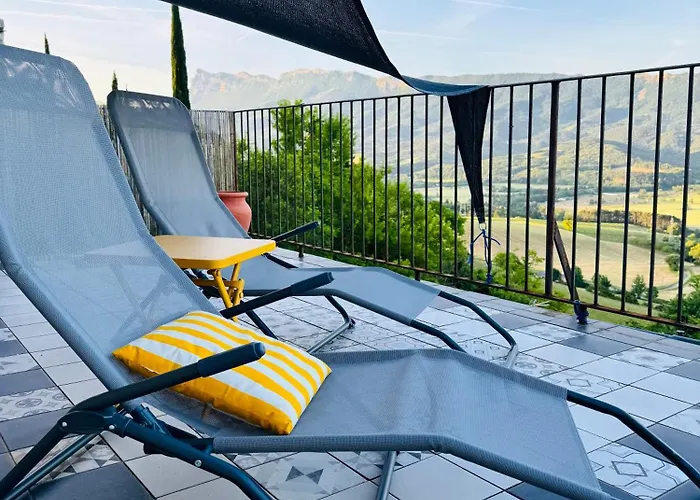 Maison Avec Toit Terrasse Dans Le Vieux Mirabel